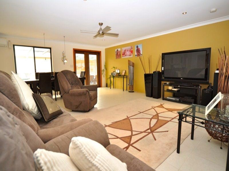 1 Matthew Flinders Drive, Hollywell QLD 4216