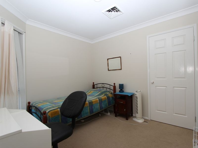 19 Inverness Way, Parkwood QLD 4214