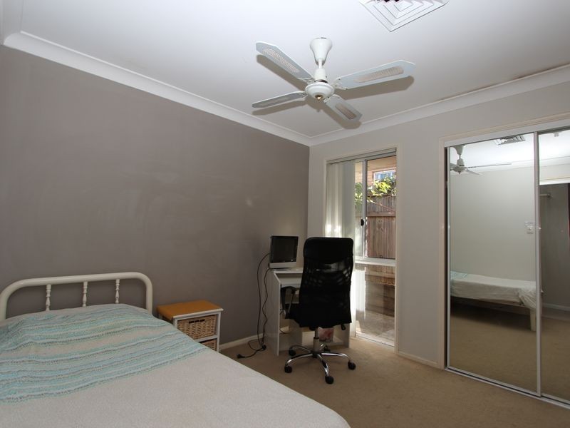 19 Inverness Way, Parkwood QLD 4214