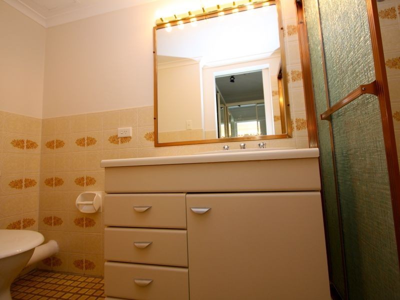 24/8 Paradise Parade, Paradise Point QLD 4216