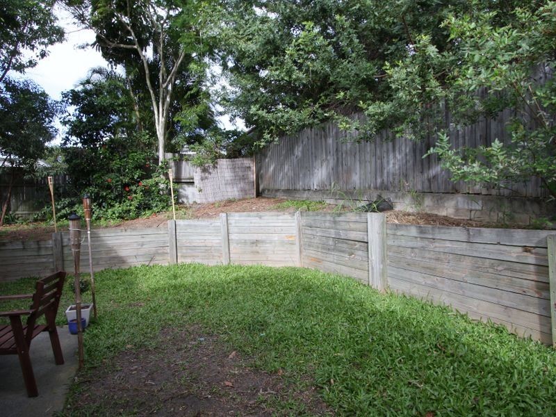 1/76 Brisbane Road, Labrador QLD 4215