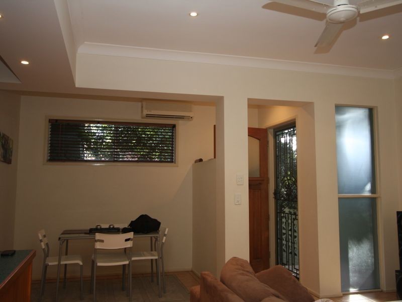 1/76 Brisbane Road, Labrador QLD 4215