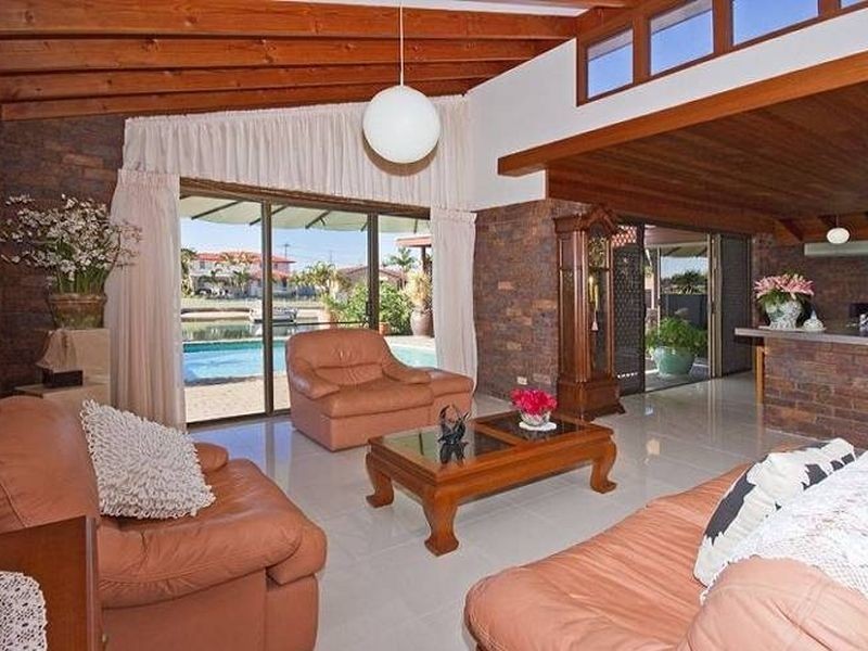 37 Columbus Drive, Hollywell QLD 4216