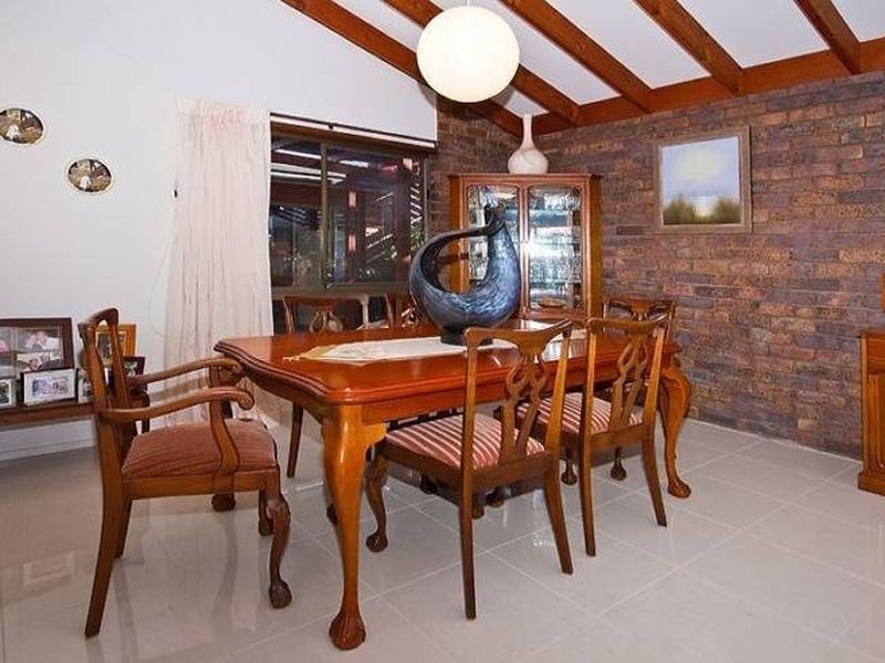 37 Columbus Drive, Hollywell QLD 4216