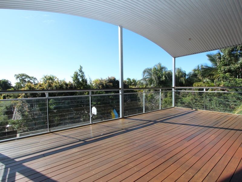 14 Monterey Keys Drive, Helensvale QLD 4212