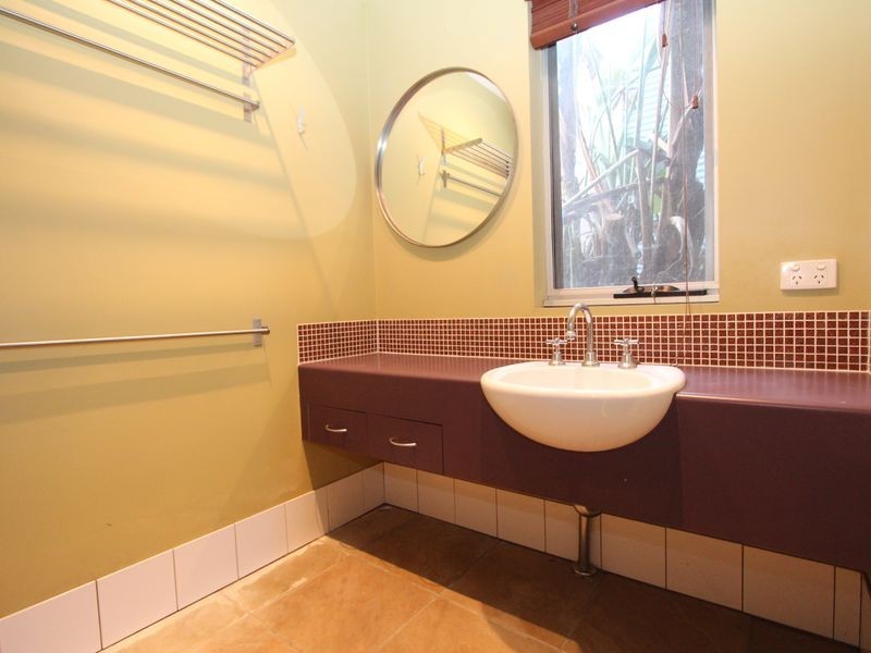 14 Monterey Keys Drive, Helensvale QLD 4212