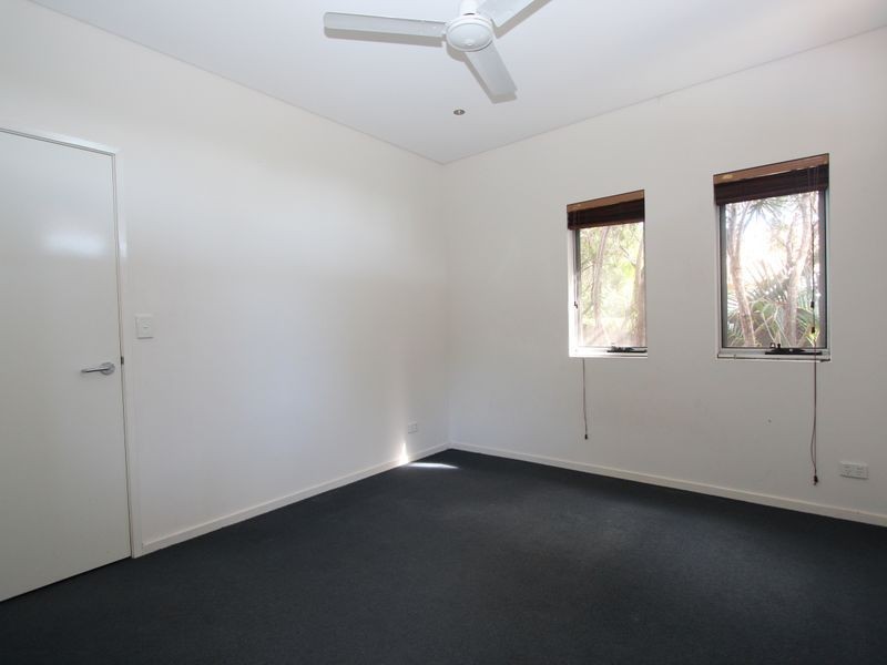 14 Monterey Keys Drive, Helensvale QLD 4212