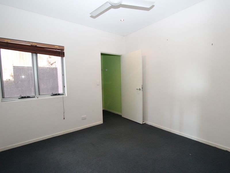 14 Monterey Keys Drive, Helensvale QLD 4212