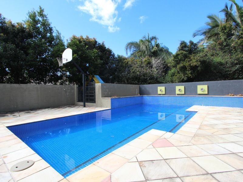 14 Monterey Keys Drive, Helensvale QLD 4212