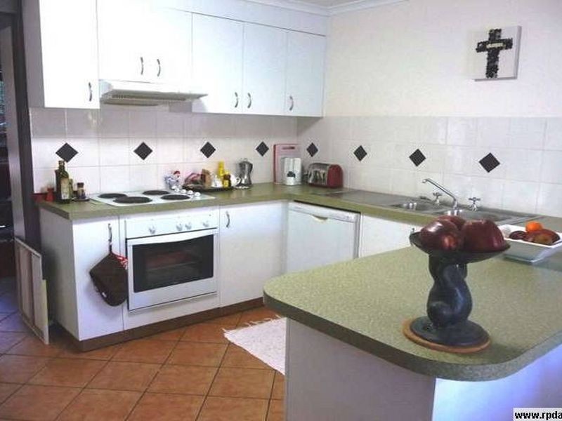 3/40 Government Road, Labrador QLD 4215