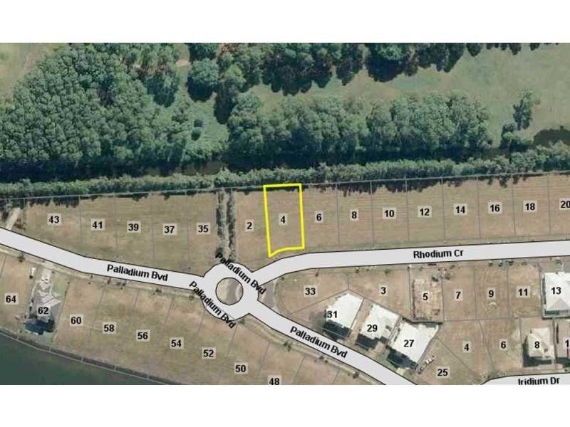 4 Rhodium Crescent, Hope Island QLD 4212