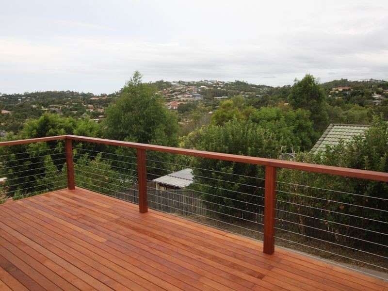 13 Meadowvale Street, Oxenford QLD 4210