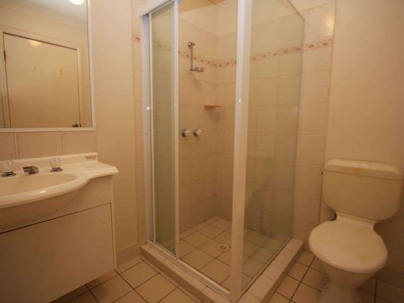 13 Meadowvale Street, Oxenford QLD 4210