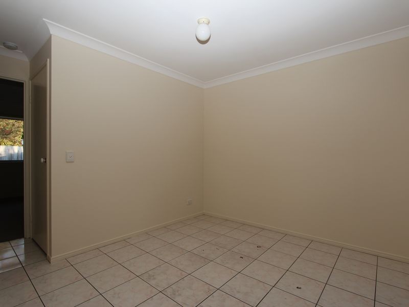 1/8 Pamela Court, Labrador QLD 4215