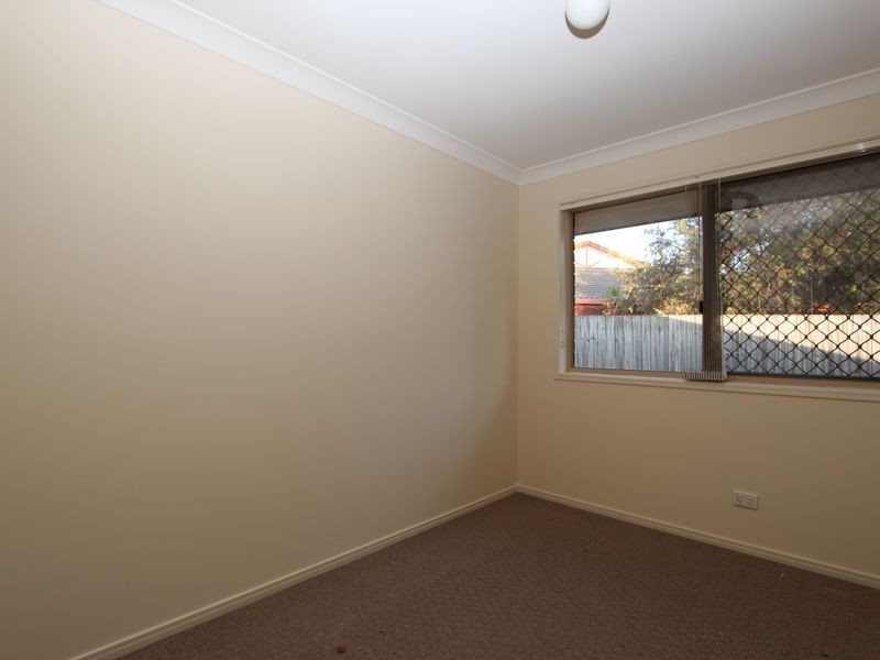 1/8 Pamela Court, Labrador QLD 4215