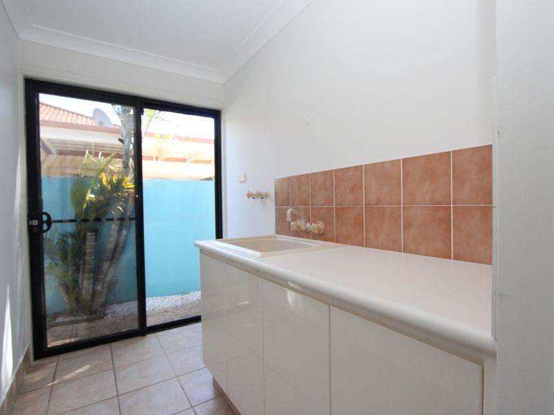 38 Tranquility Circuit, Helensvale QLD 4212