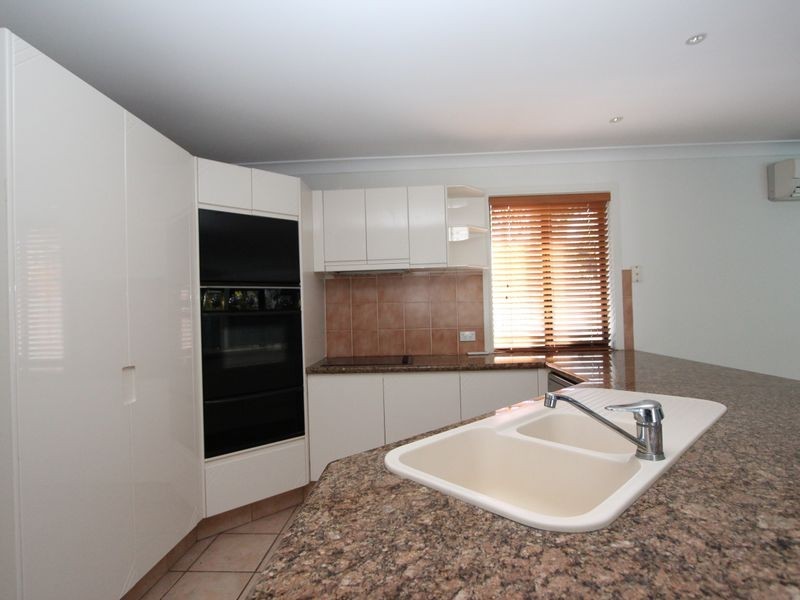 38 Tranquility Circuit, Helensvale QLD 4212