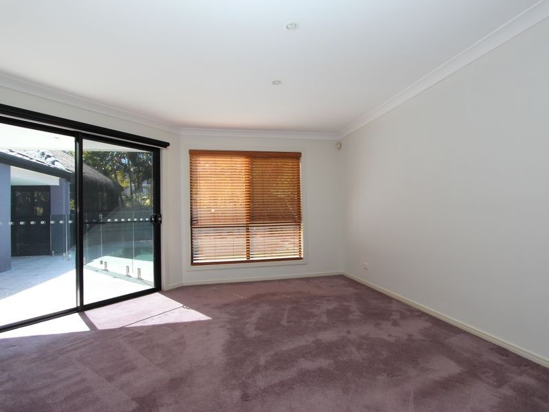 38 Tranquility Circuit, Helensvale QLD 4212