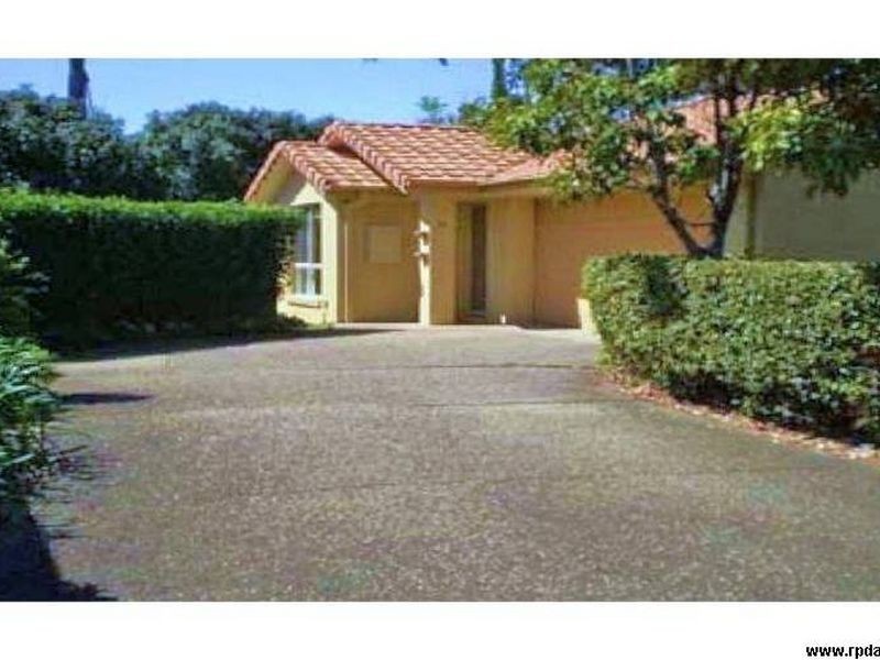 77/2 Anaheim Drive, Helensvale QLD 4212