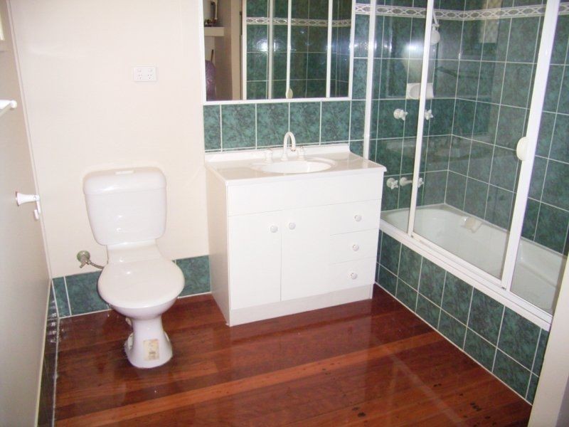 91 Poinsettia Avenue, Hollywell QLD 4216