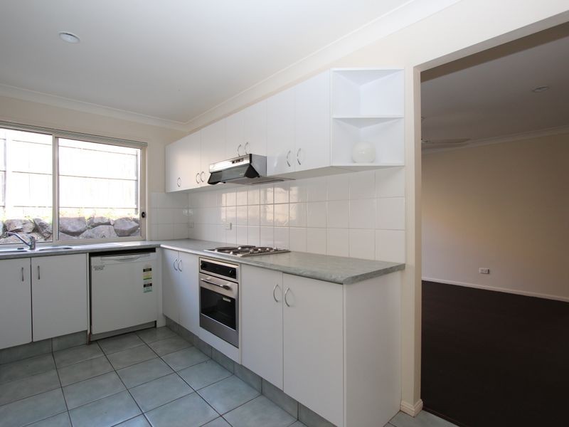 6 Orion Court, Molendinar QLD 4214