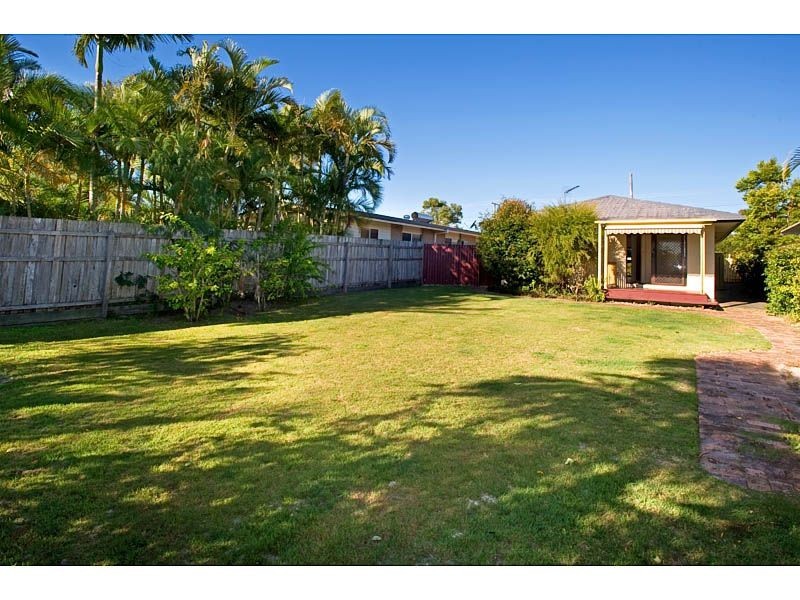 152 Paradise Parade, Paradise Point QLD 4216