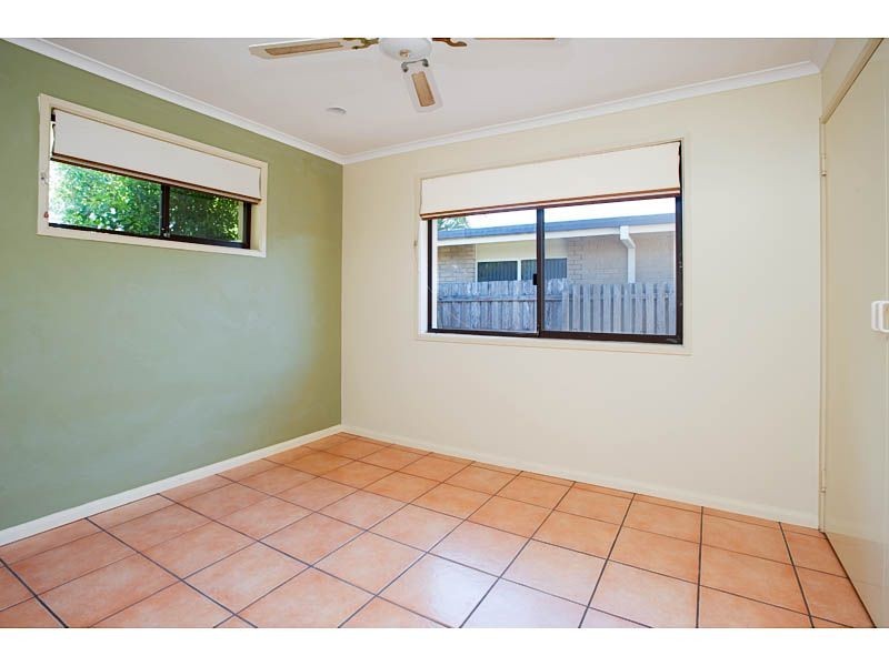 152 Paradise Parade, Paradise Point QLD 4216