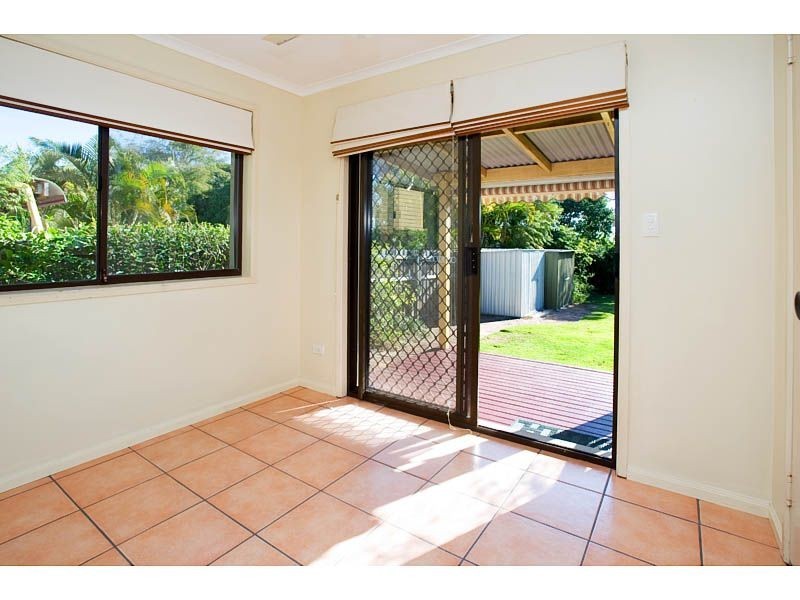 152 Paradise Parade, Paradise Point QLD 4216