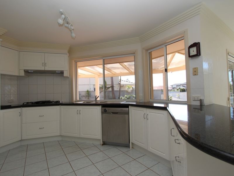 21 Midnight Court, Runaway Bay QLD 4216