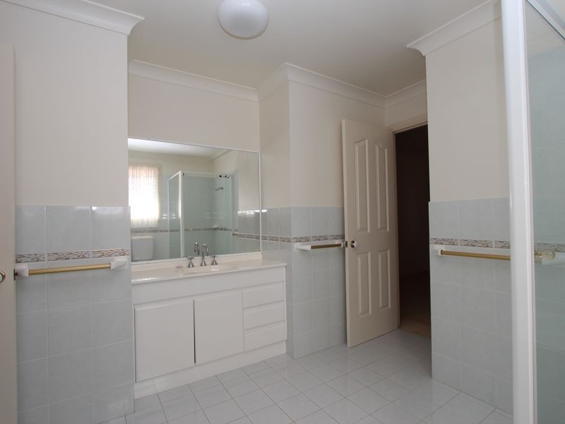 21 Midnight Court, Runaway Bay QLD 4216