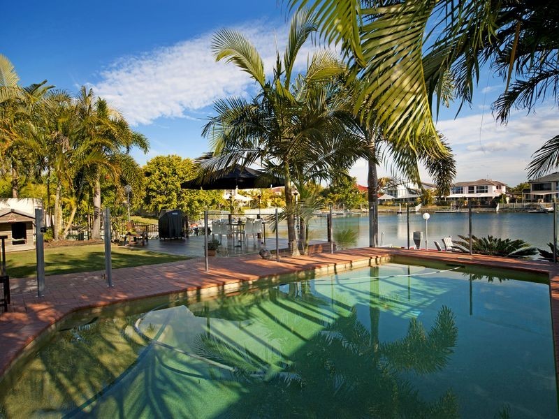 2a Champagne Boulevard  Oyster Cove, Helensvale QLD 4212