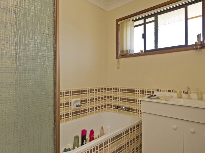 399 Bayview Street, Hollywell QLD 4216