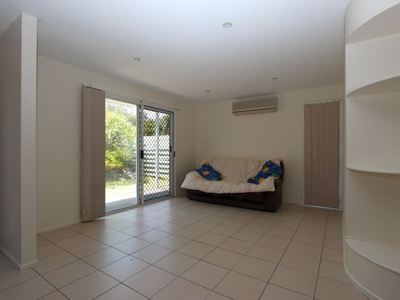 4 Bulliti Street, Hope Island QLD 4212