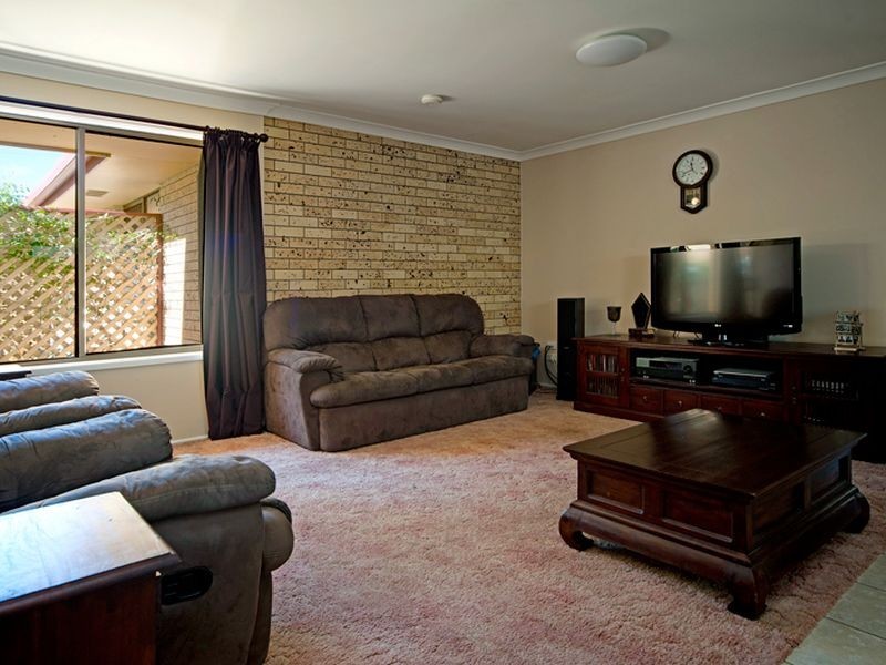 2/192 Oxley Drive, Coombabah QLD 4216