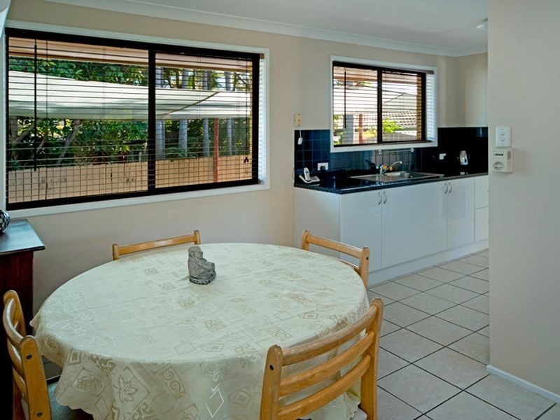 2/192 Oxley Drive, Coombabah QLD 4216