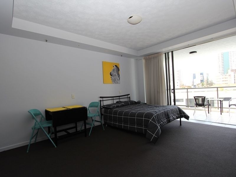 304b/2865 Gold Coast Highway, Surfers Paradise QLD 4217