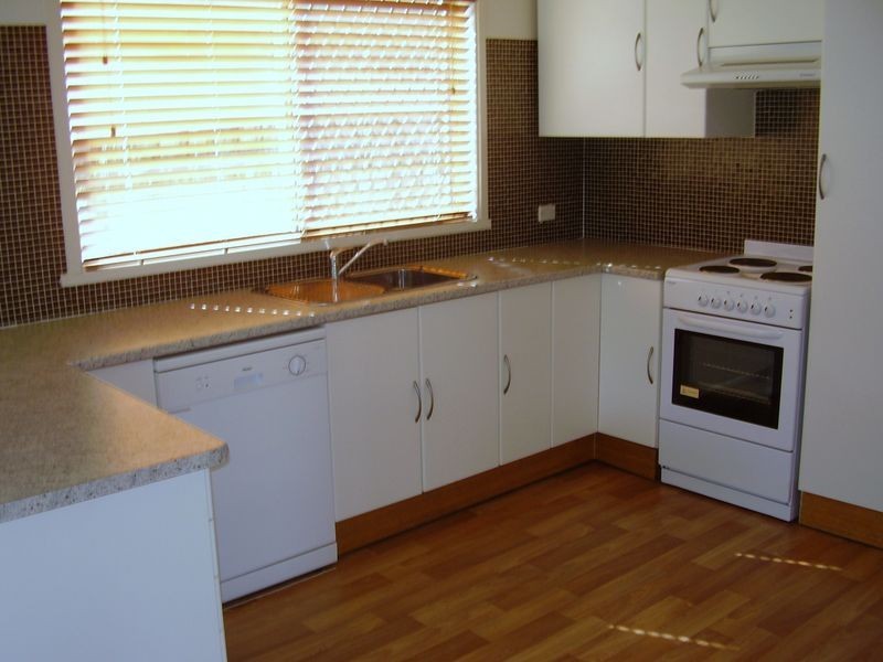 19 Azalea Avenue, Hollywell QLD 4216