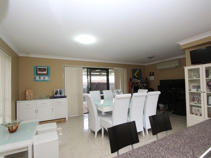 58 Marble Arch Place, Arundel QLD 4214