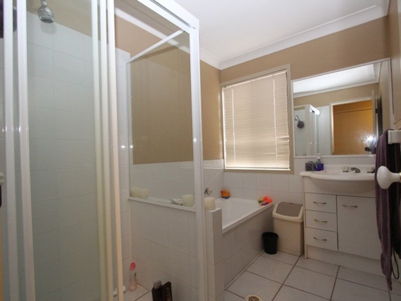 58 Marble Arch Place, Arundel QLD 4214