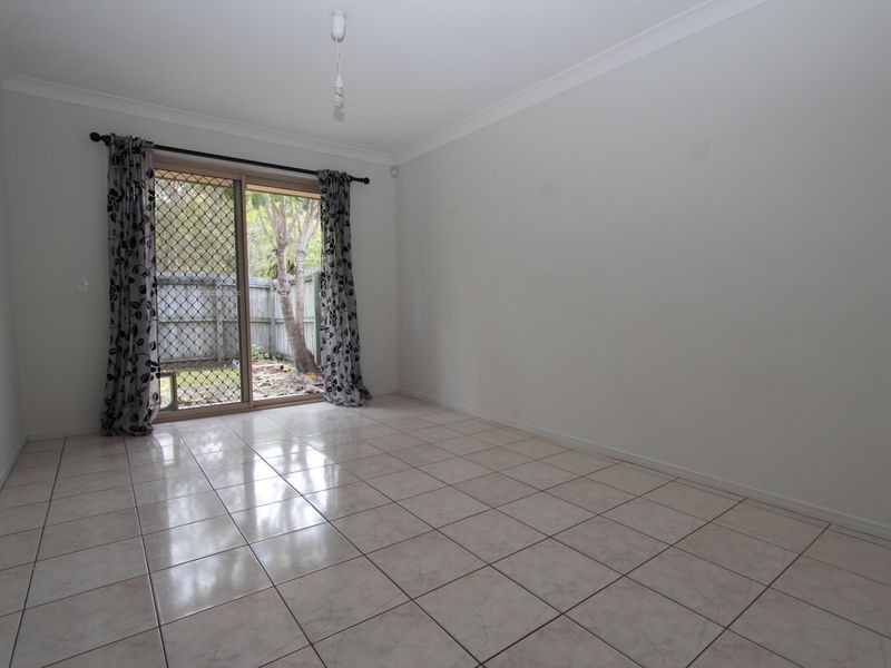 1/13 Pamela Court, Labrador QLD 4215