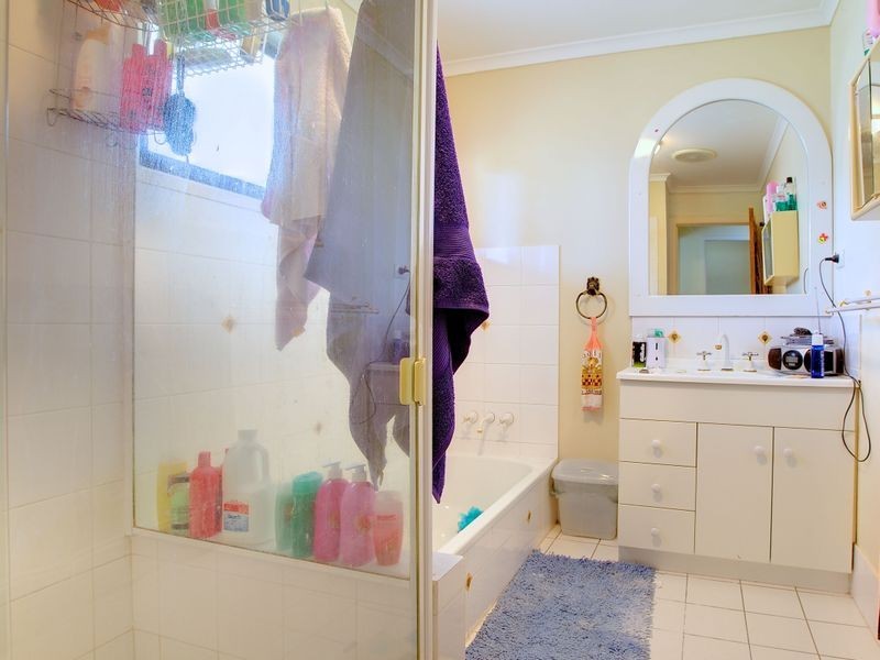 55 Jacaranda Avenue, Hollywell QLD 4216