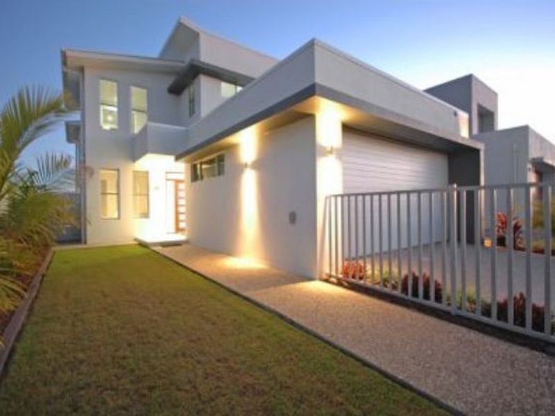 12 Quayside Drive, Helensvale QLD 4212