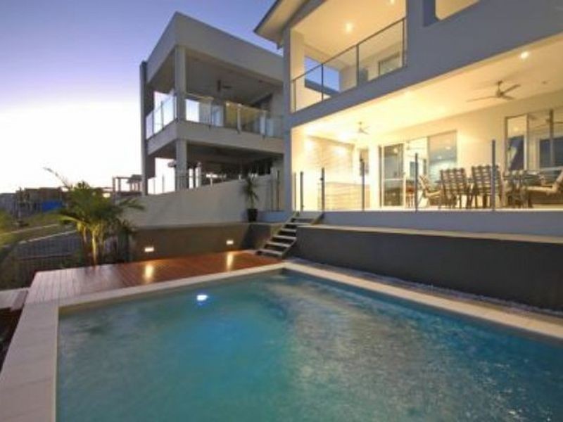 12 Quayside Drive, Helensvale QLD 4212