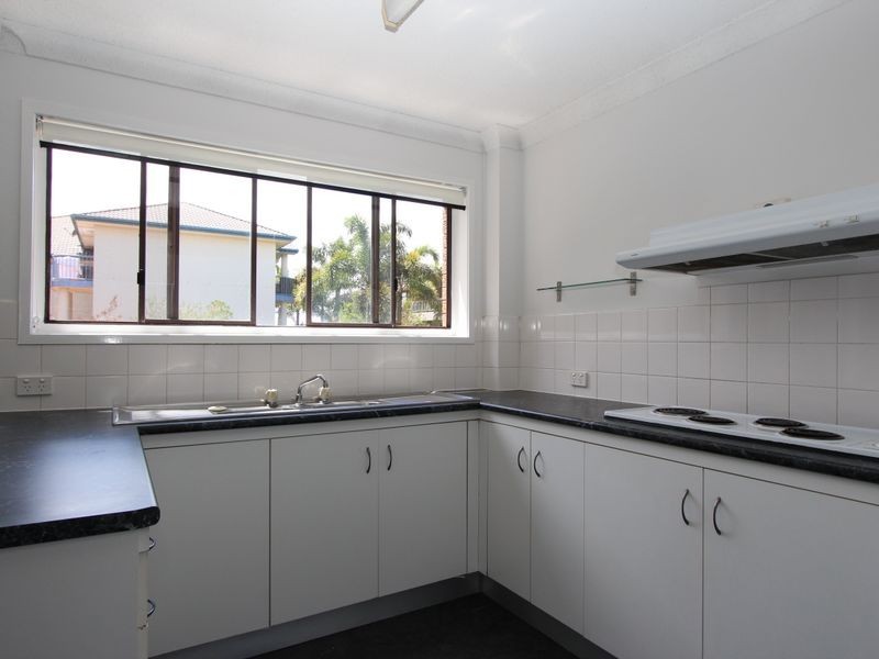 7/548 Marine Parade, Biggera Waters QLD 4216