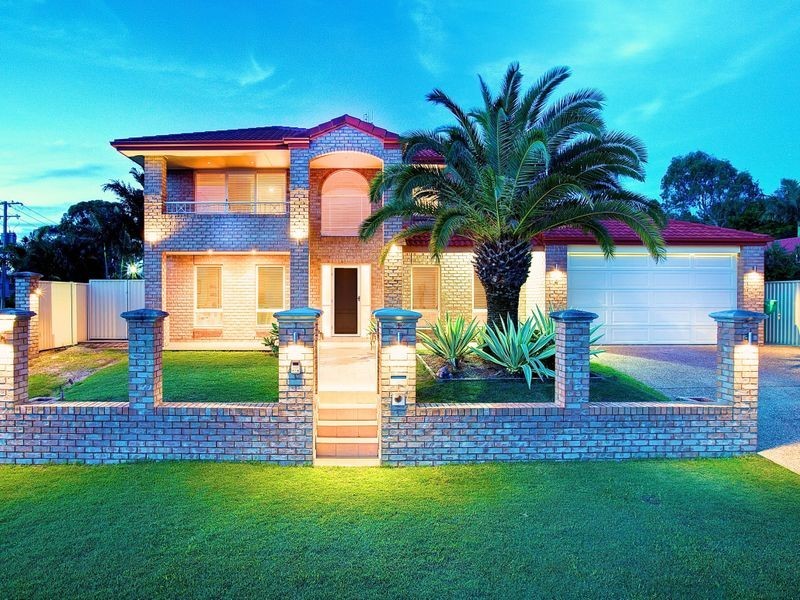 4 Pool Street, Hope Island QLD 4212