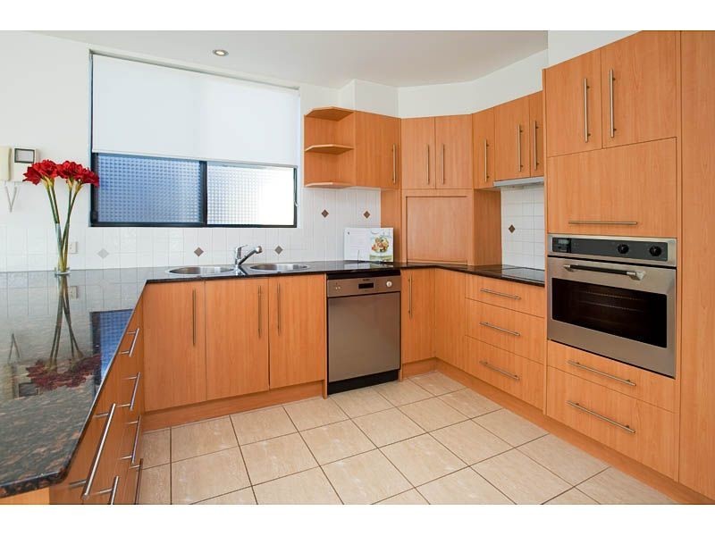 1/92 The Esplanade, Paradise Point QLD 4216