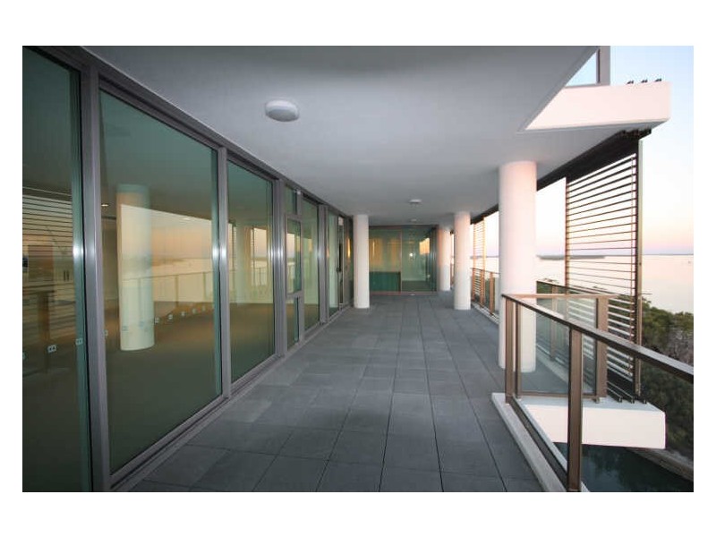 31702 Ephraim Island, Paradise Point QLD 4216