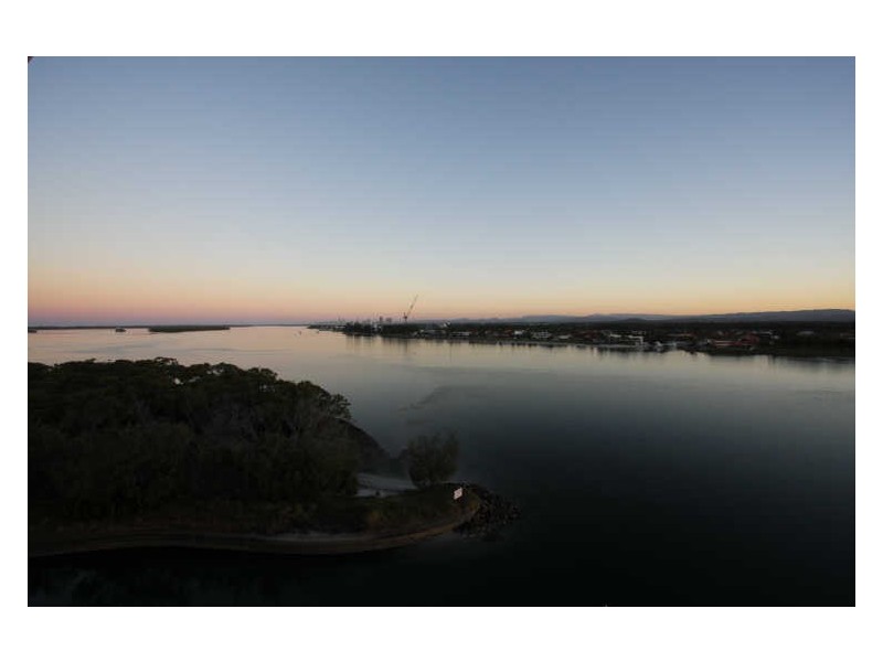 31702 Ephraim Island, Paradise Point QLD 4216