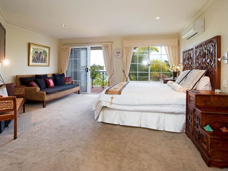 6 Serenity Boulevard, Helensvale QLD 4212