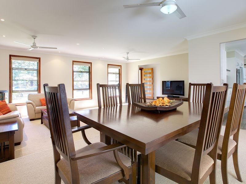 34 Burrendong Road, Coombabah QLD 4216